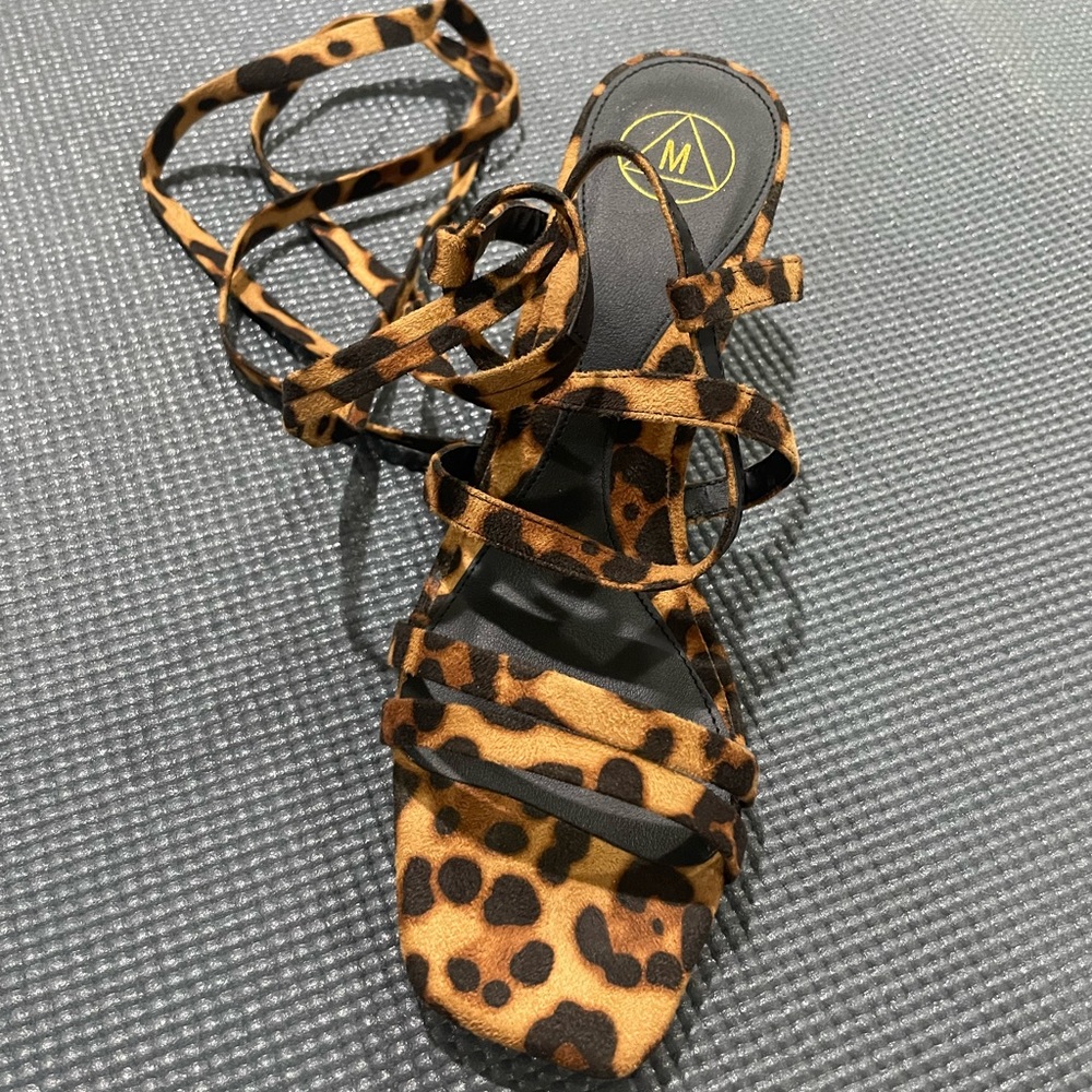 Missguided sandals